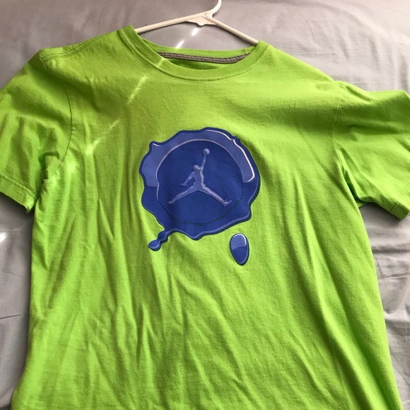 Jordan green size medium men’s shirt - Picture 1 of 3